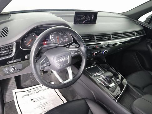 Used 2019 Audi Q7 3.0T Premium w/ Convenience Package AWD/4WD image 6