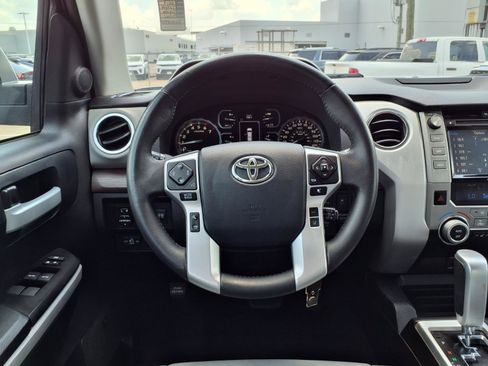 Used 2019 Toyota Tundra Limited w/ Limited Premium Package RWD image 13