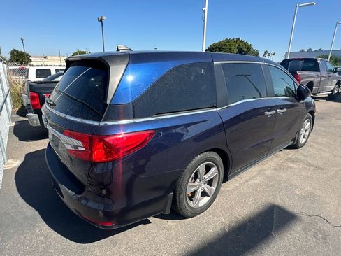 Used 2018 Honda Odyssey EX-L image 2