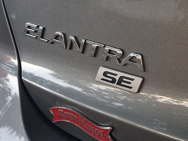 Used 2018 Hyundai Elantra SE FWD image 10