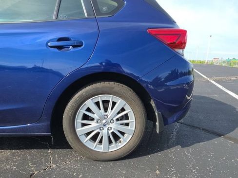 Used 2018 Subaru Impreza 2.0i Premium AWD/4WD image 9