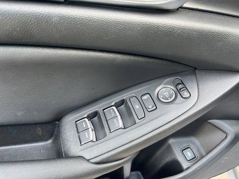 Used 2021 Honda Accord Sport image 12