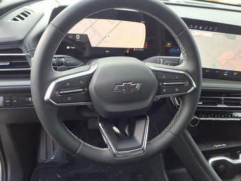 New 2026 Chevrolet Traverse LT w/ Midnight/Sport Edition image 9