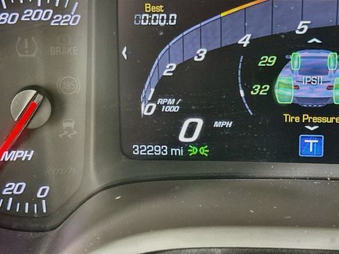 Used 2016 Chevrolet Corvette Z06 w/ Z07 Performance Package RWD image 13