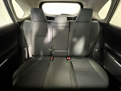 Used 2024 Toyota RAV4 LE FWD image 29