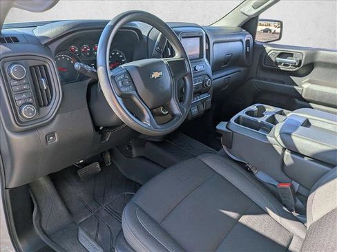 Certified 2024 Chevrolet Silverado 1500 Custom image 9