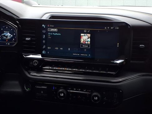 Used 2023 Chevrolet Silverado 1500 ZR2 w/ Technology Package image 16