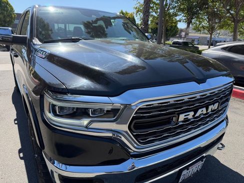 Used 2022 RAM 1500 Limited AWD/4WD image 2