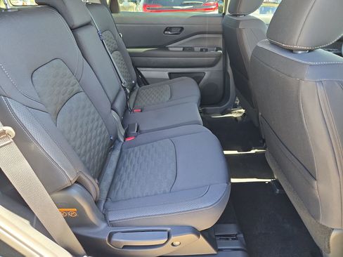 New 2026 Nissan Pathfinder SV image 20