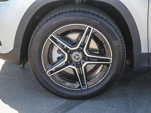 New 2026 Mercedes-Benz GLA 250 4MATIC image 9