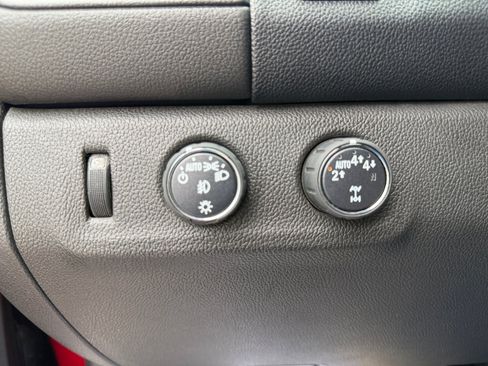 Used 2021 GMC Canyon Denali AWD/4WD image 22