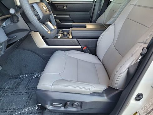 New 2026 Toyota Sequoia SR5 AWD/4WD image 9