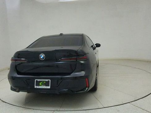 Used 2023 BMW 740i 740i image 74