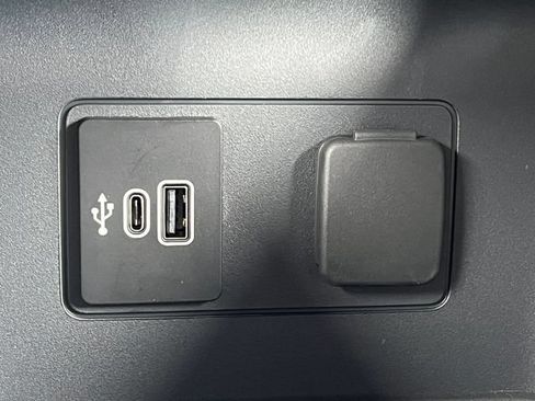 New 2026 Ford Explorer ST-Line w/ ST-Line Street Pack AWD/4WD image 30