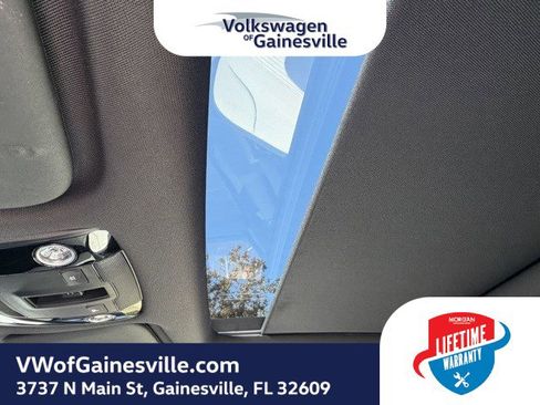 Used 2024 Kia EV6 GT-Line w/ GT-Line White Seat Package image 28