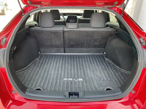 Used 2017 Toyota Prius Two w/ Prius Two Safety Plus Package image 29