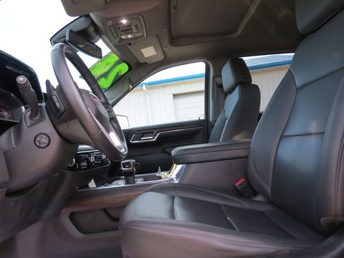 Certified 2024 GMC Sierra 1500 SLT w/ SLT Premium Plus Package image 19