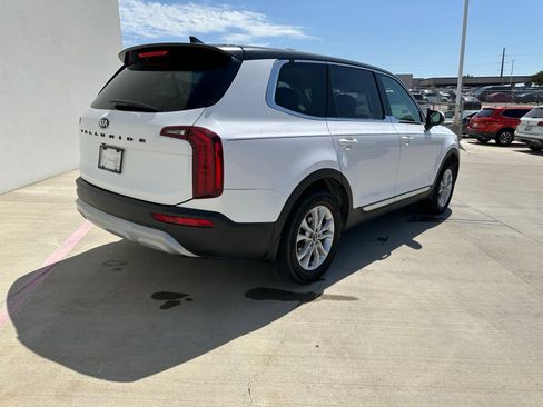 Used 2021 Kia Telluride LX FWD image 7