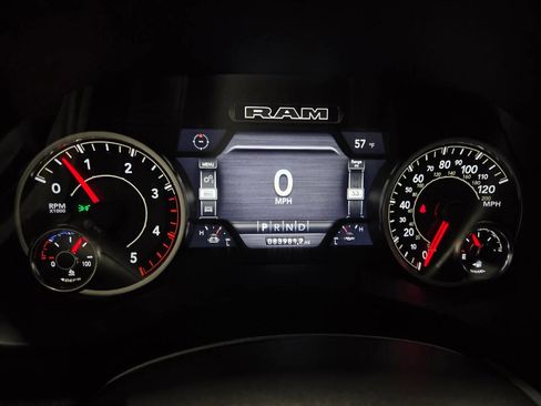 Used 2023 RAM 2500 Laramie AWD/4WD image 11