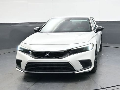 Used 2024 Honda Civic Sport image 9