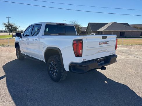 Certified 2025 GMC Sierra 1500 AT4X image 3
