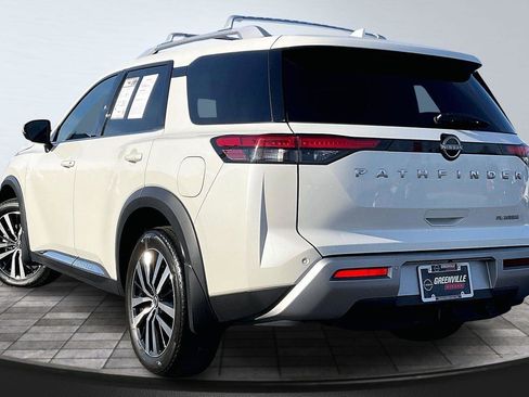 Certified 2024 Nissan Pathfinder Platinum w/ Cargo Package image 2