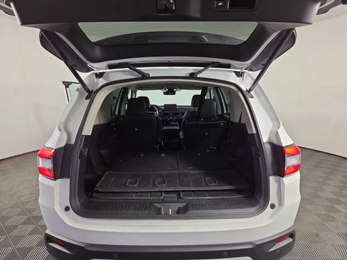 Used 2024 Honda Pilot EX-L image 32