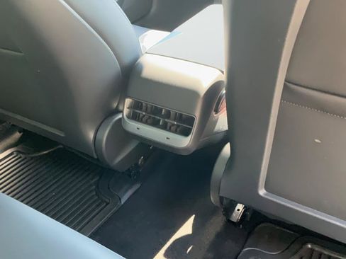 Used 2023 Tesla Model 3 Standard Range RWD image 21