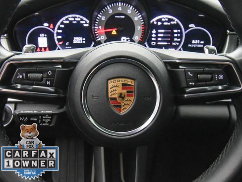 Used 2022 Porsche Panamera Platinum Edition image 36