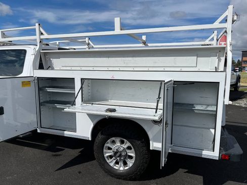 Used 2021 Ford F350 XLT AWD/4WD image 25