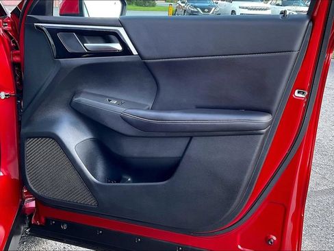 Used 2024 Mitsubishi Outlander SE FWD image 22