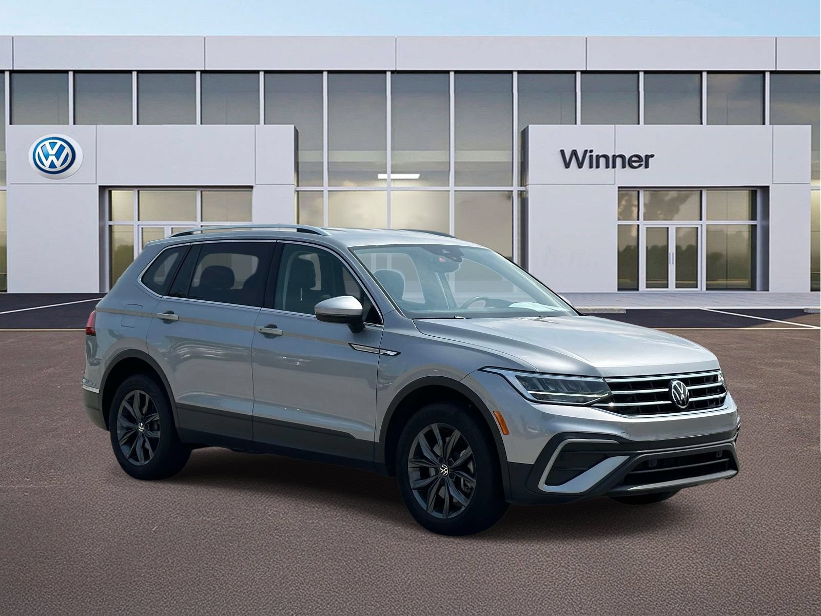 Used 2022 Volkswagen Tiguan SE AWD/4WD image 7