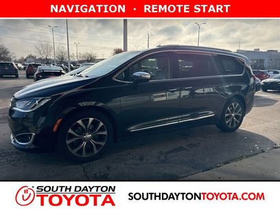 Used 2017 Chrysler Pacifica Limited
