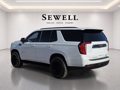 Used 2023 GMC Yukon AT4 AWD/4WD image 3