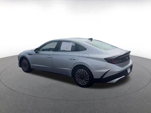 Used 2025 Hyundai Sonata SEL image 11