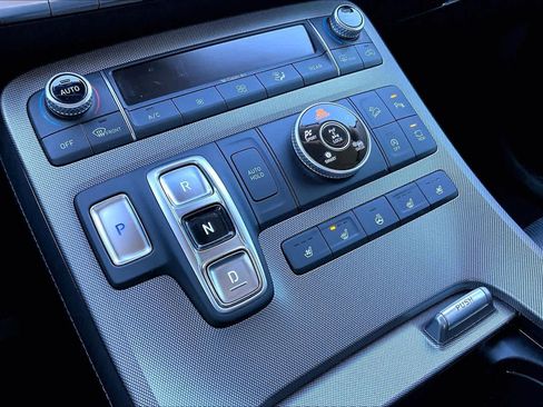 Used 2021 Hyundai Palisade Limited image 32