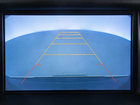 Used 2015 GMC Yukon Denali w/ Touring Package image 40