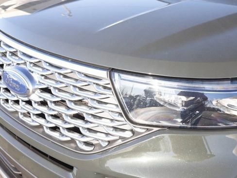 Used 2021 Ford Explorer Platinum w/ Equipment Group 601A image 14