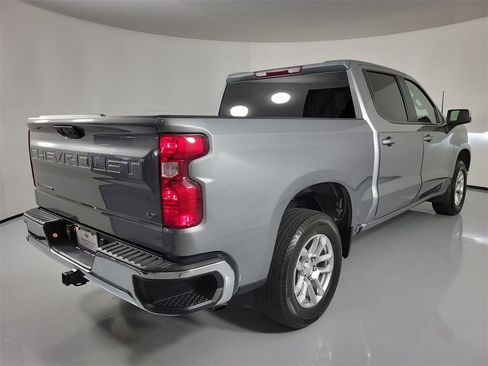Used 2023 Chevrolet Silverado 1500 LT image 4