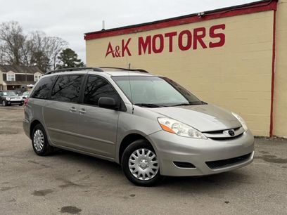 Used 2007 Toyota Sienna LE
