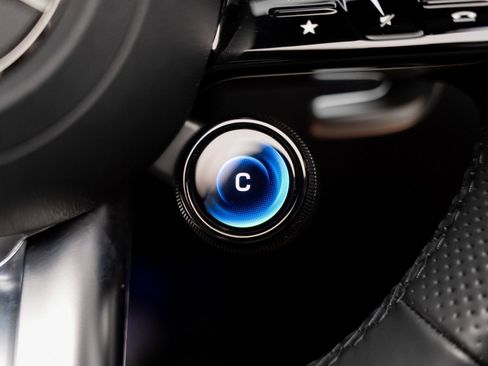 Used 2023 Mercedes-Benz SL 43 AMG image 51