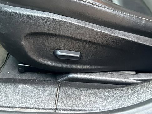 Used 2013 Chevrolet Cruze LT image 17