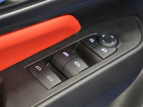 New 2025 Chevrolet Equinox EV RS image 14