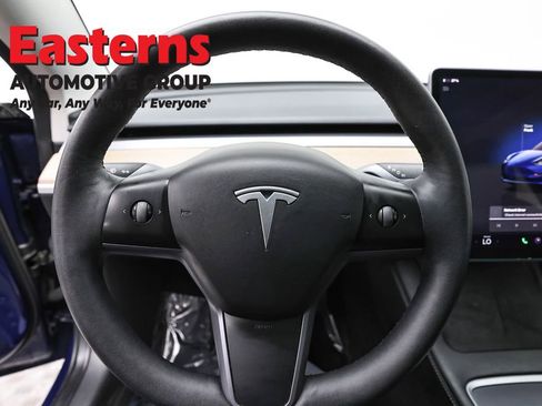 Used 2023 Tesla Model 3 Standard Range RWD image 10