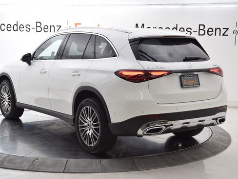 Certified 2026 Mercedes-Benz GLC 300 4MATIC image 4
