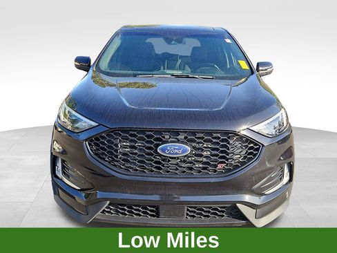 Used 2020 Ford Edge ST w/ Cold Weather Package image 2