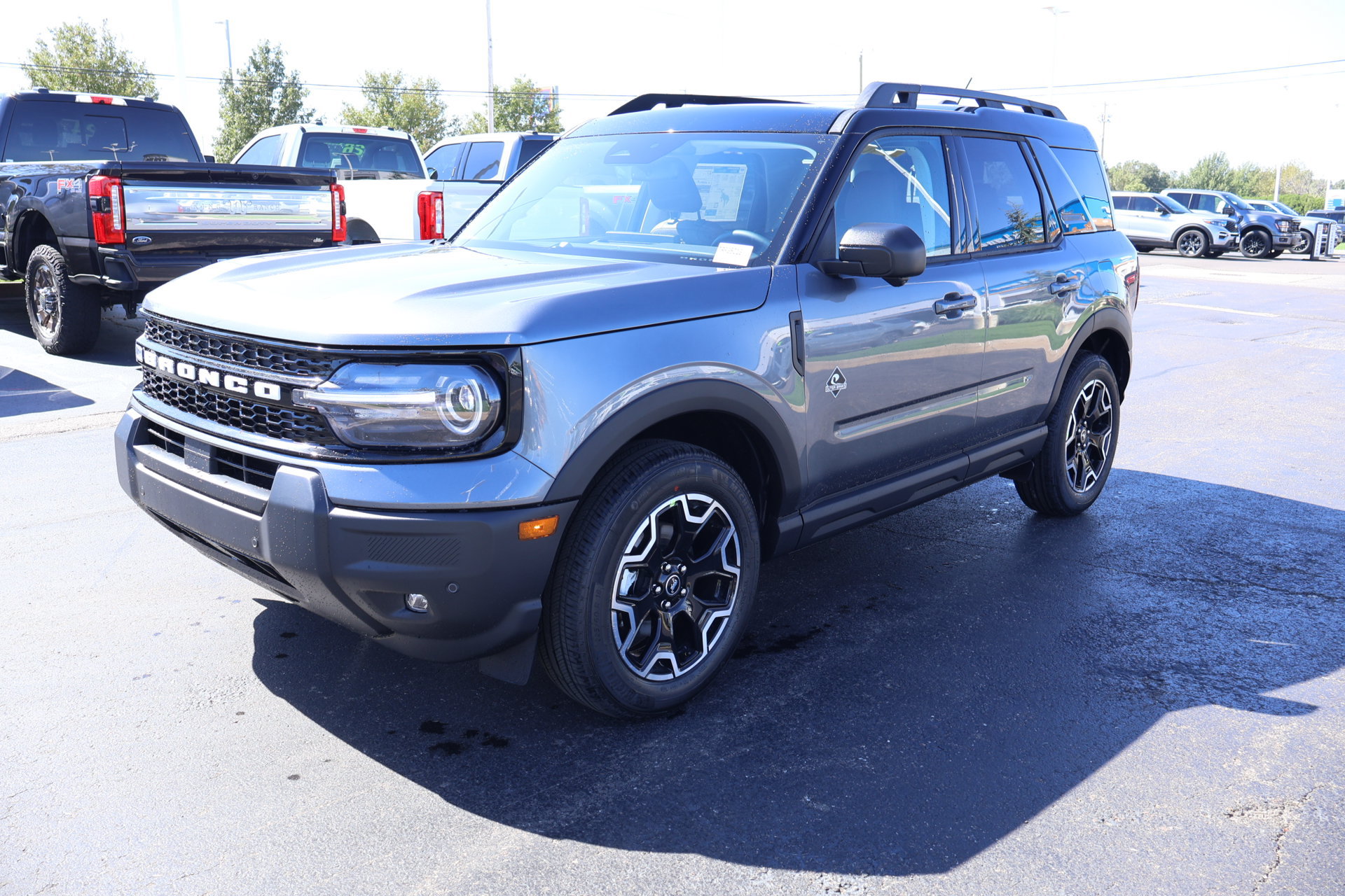 New 2026 Ford Bronco Sport Outer Banks w/ Outer Banks Tech Package+ AWD/4WD image 11