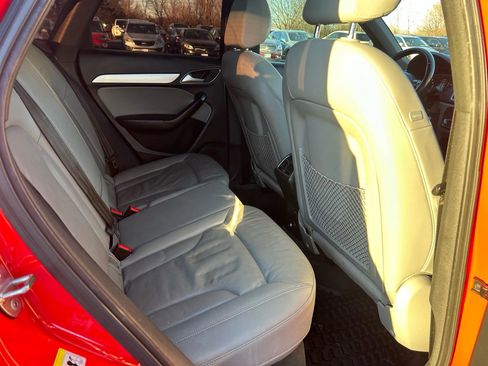 Used 2018 Audi Q3 2.0T Premium image 36