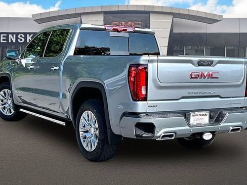 New 2026 GMC Sierra 1500 Denali w/ Technology Package AWD/4WD image 3