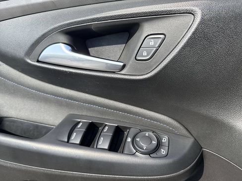 Certified 2024 Buick Envista Sport Touring w/ Convenience I Package FWD image 30